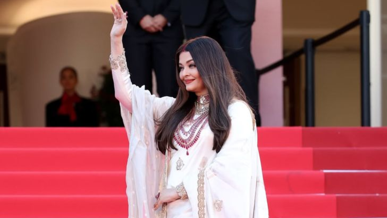 Aishwarya Rai Bachchan’s Banarasi elegance at Cannes