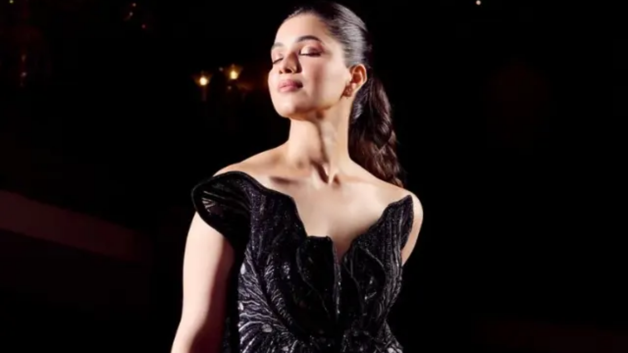 Rahul Mishra 3D dress
