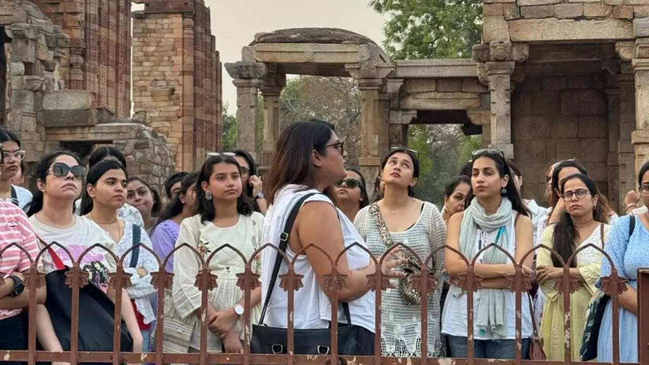 Anoushka Jain, who hosts heritage walks for women, says, “When 40 women walk together, it draws attention, inspires, and empowers women to try activities they wouldn’t do alone”<br>