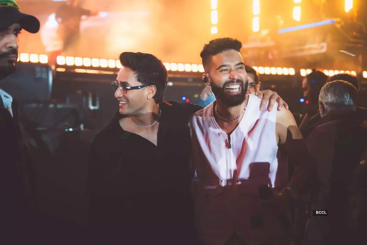 Cricketer Abhishek Sharma joined Dhillon on stage