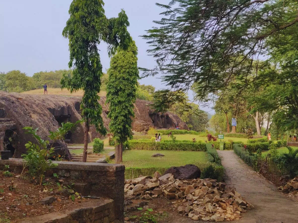 Mahakali Caves, Mumbai