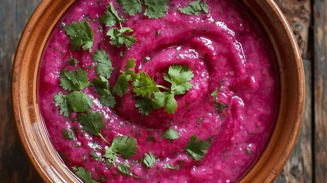 ஆழமான குளிர்கால உணவுகளுக்கு பீட்ரூட் ரைதா