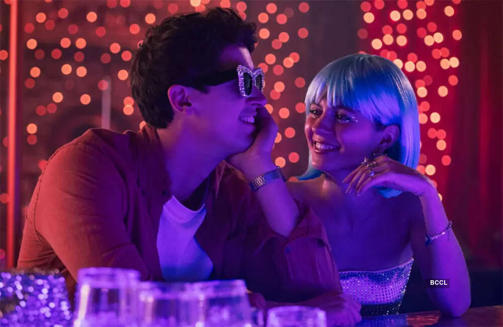 People-We-Meet-on-Vacation4