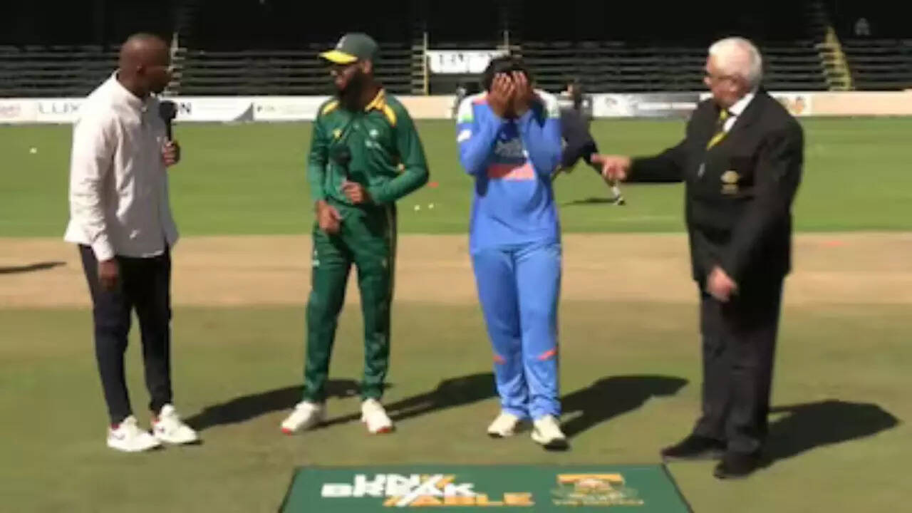 Vaibhav Sooryavanshi at toss (Screengrab)