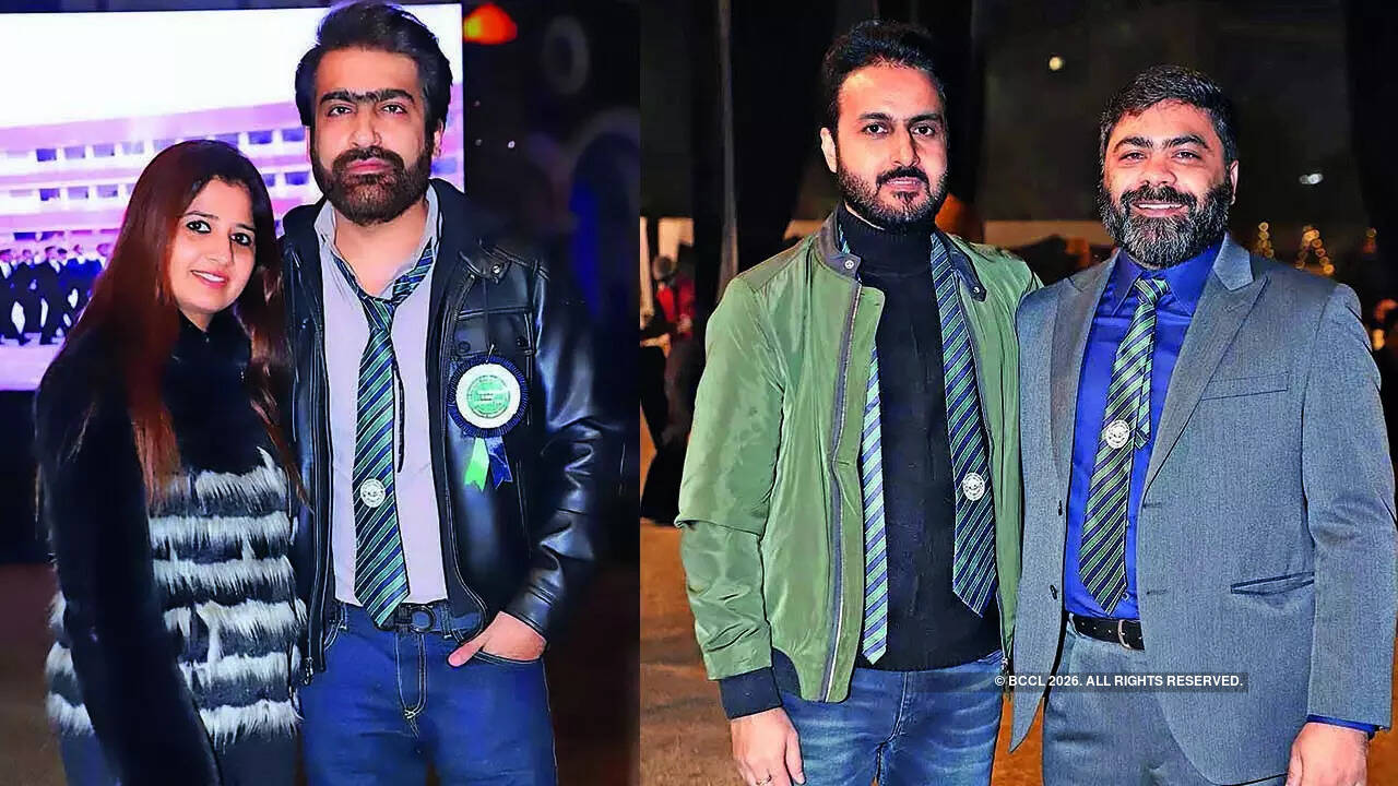 (L) Isha and Gunjit Kalra (R) Krishnam Yadav and Kabir Dixit