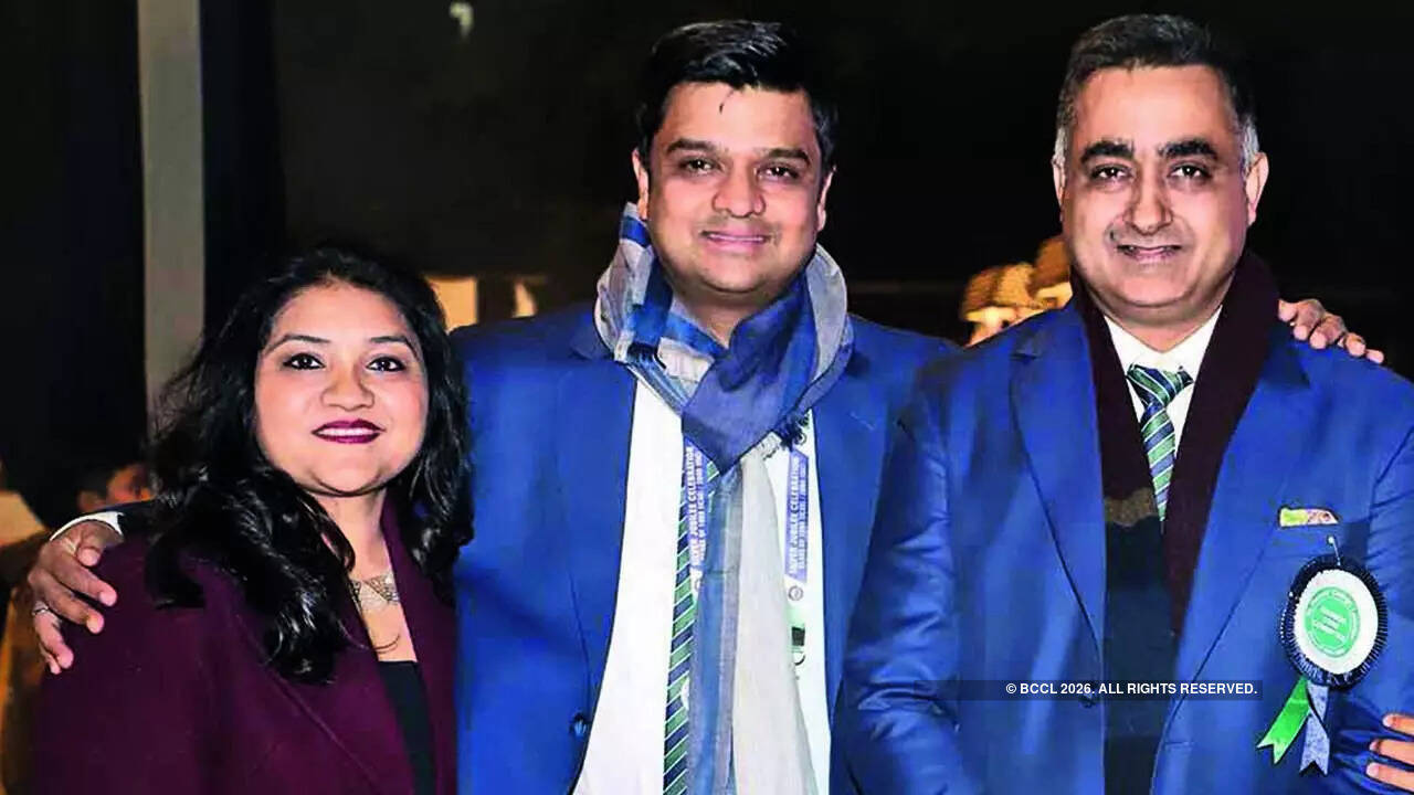 (L-R) Shikha Bhargava, Abhinav Bhargava and Akshay Khosla