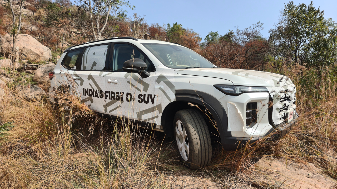 The test mule features prominent ‘India’s first D-Plus SUV’ branding on its side