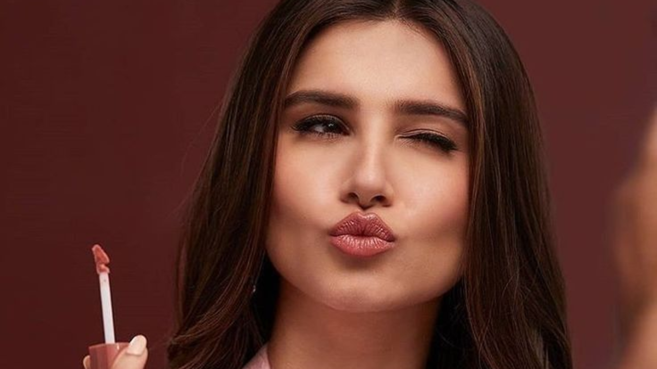 6 Products Tara Sutaria Uses to Nail the Look