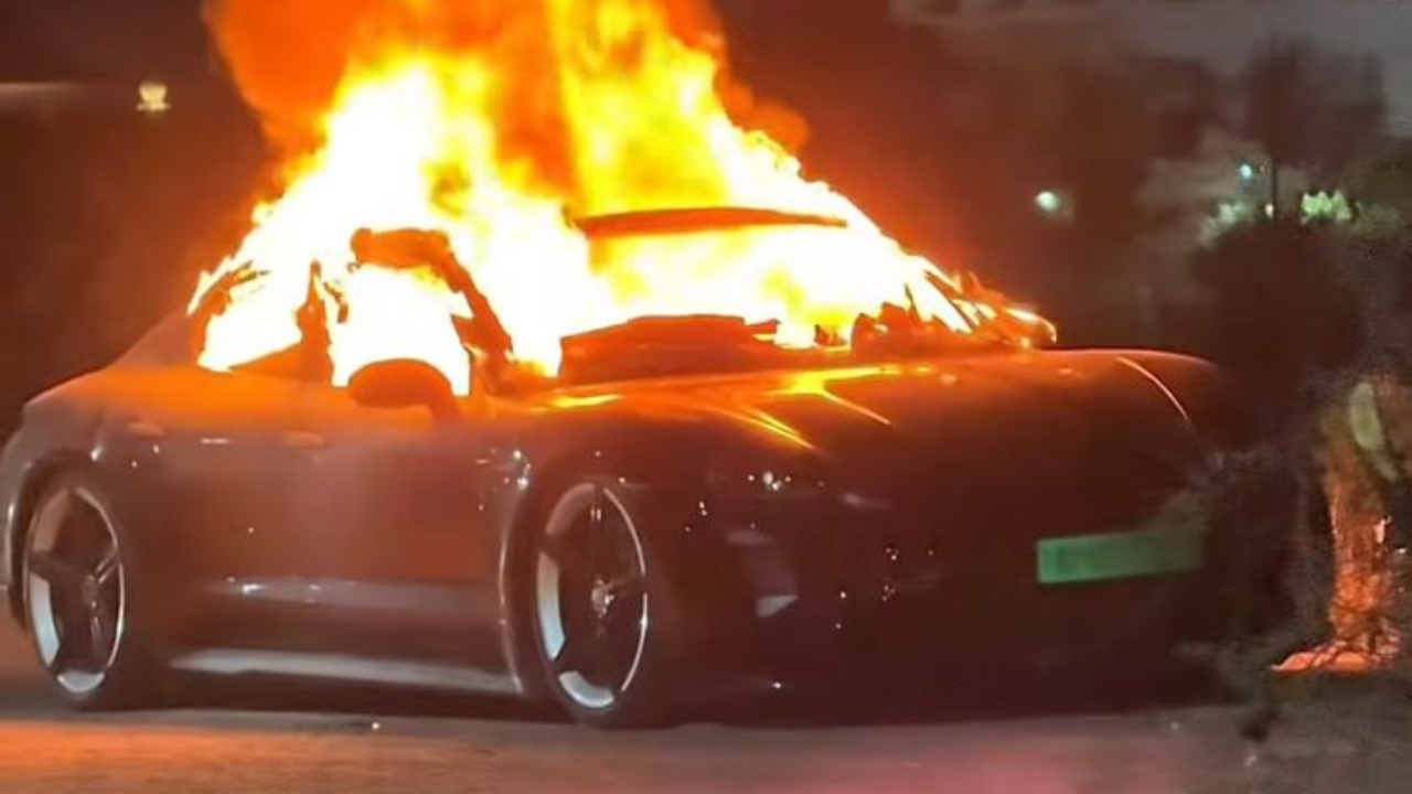 Porsche Taycan Turbo S in fire