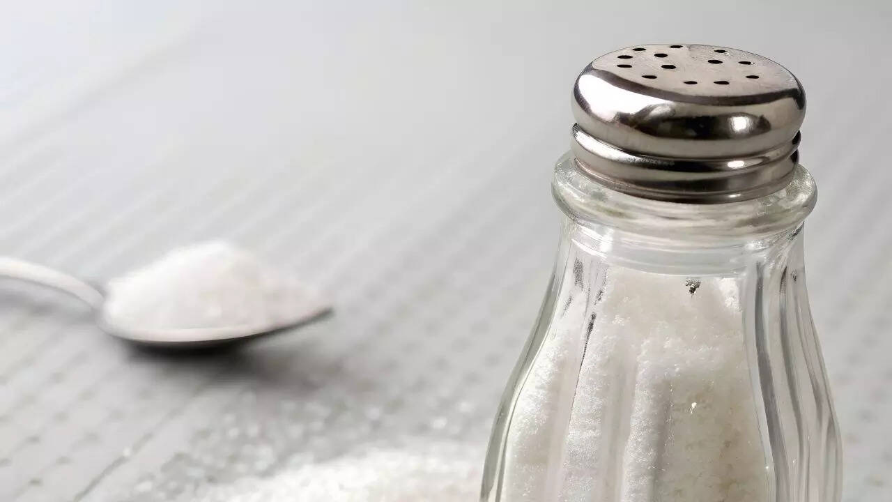 Common pickle-making mistakes: Ingredients that can ruin homemade pickles | 2 Iodised salt