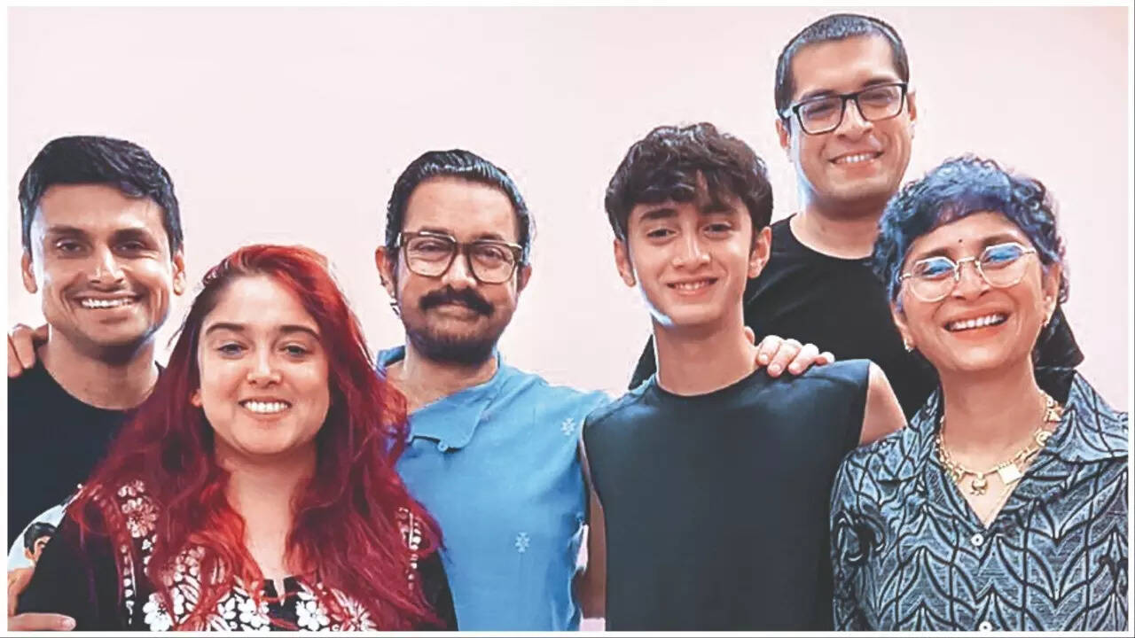 Kiran Rao with her family