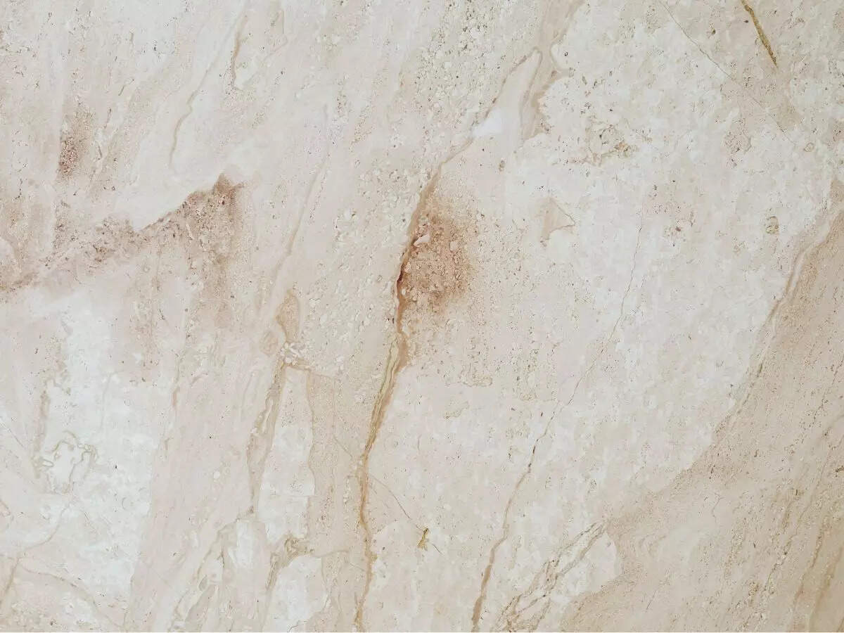 Tonal and layered colour