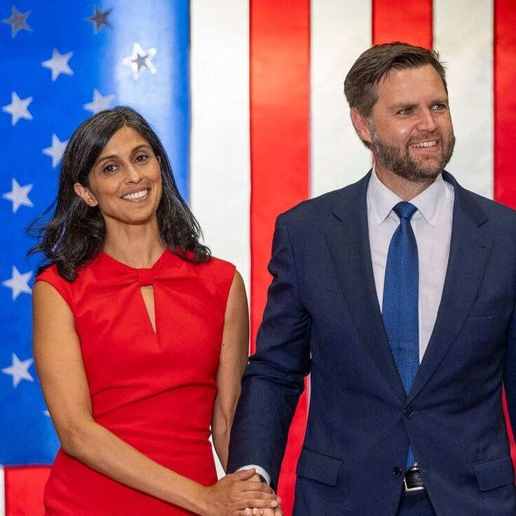 Dai compagni di classe alla famiglia del vicepresidente: la vera storia dietro Usha e JD Vance