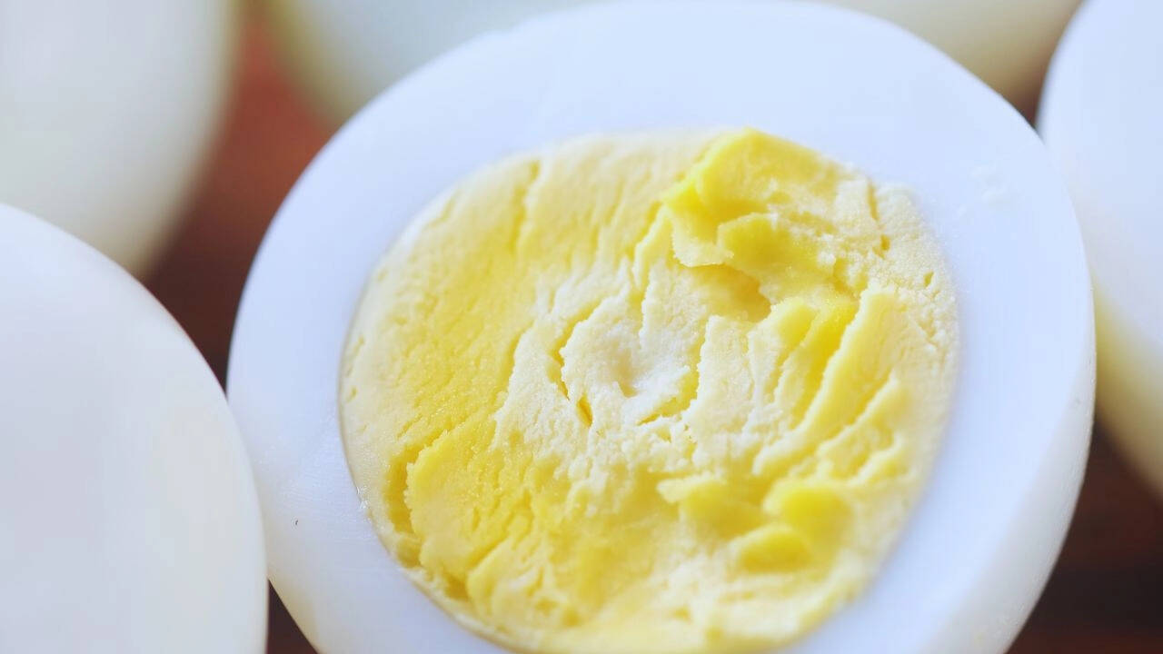 Cooking eggs right is important