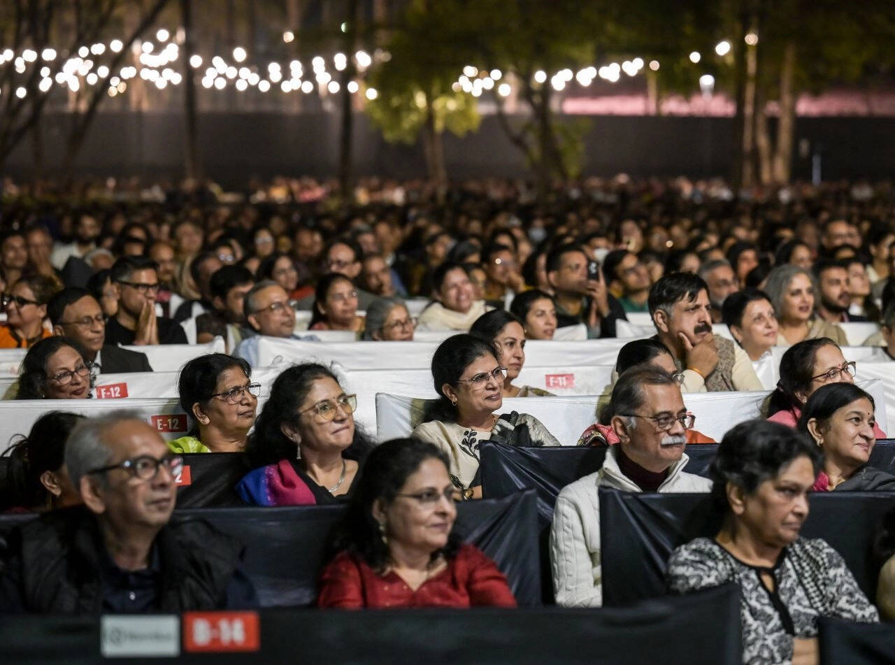 (Photo Jignesh Mistry) GulzarLive_137