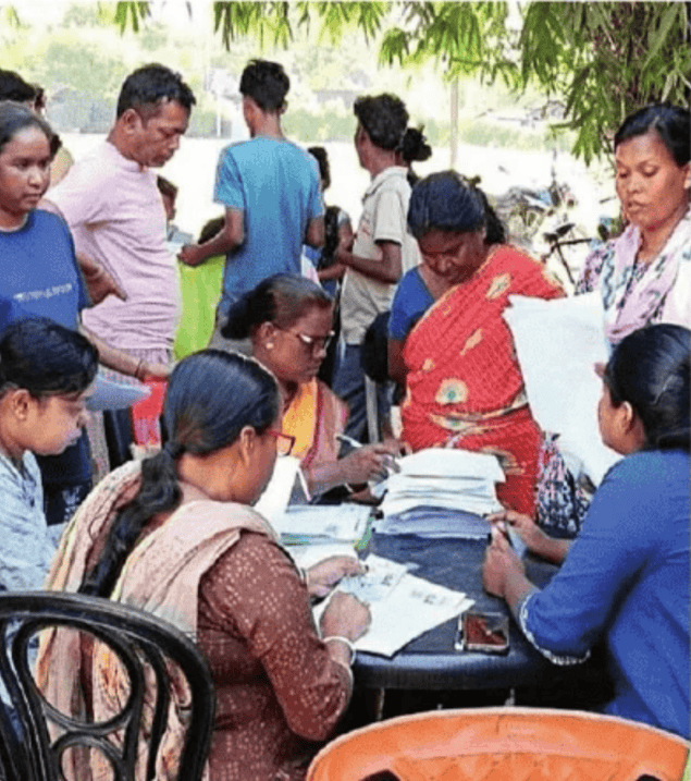 An SIR hearing in a tea estate in Jalpaiguri