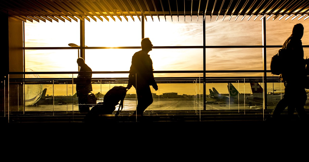 Stai già programmando l'estate 2026? I viaggiatori degli Emirati Arabi Uniti si muovono in anticipo nel caos dei visti Schengen