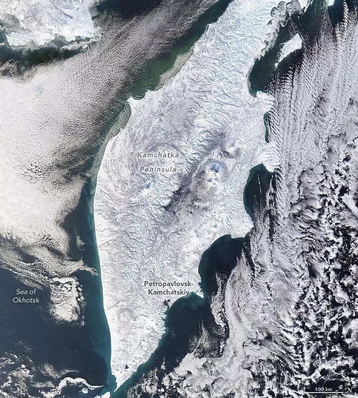 ​7 feet o​f snow brings Kamchatka to a standstill (Image Credit - NASA)