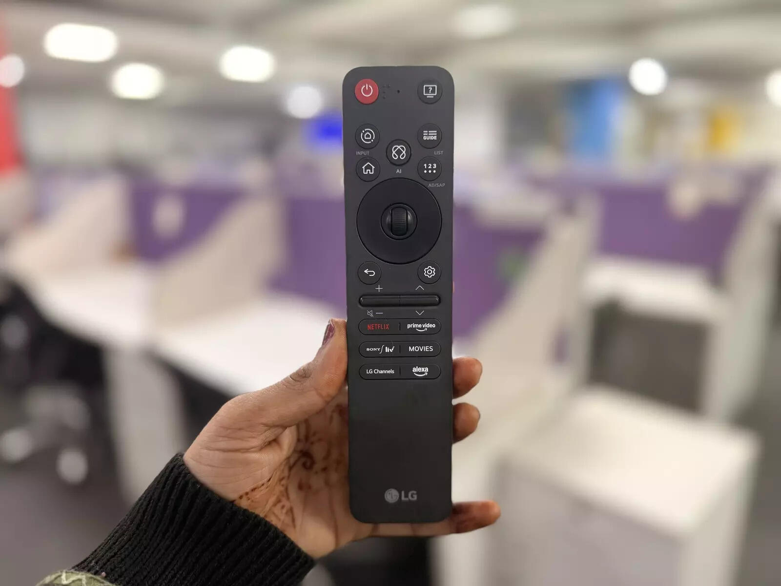 LG QNED 8GA Mini LED TV remote