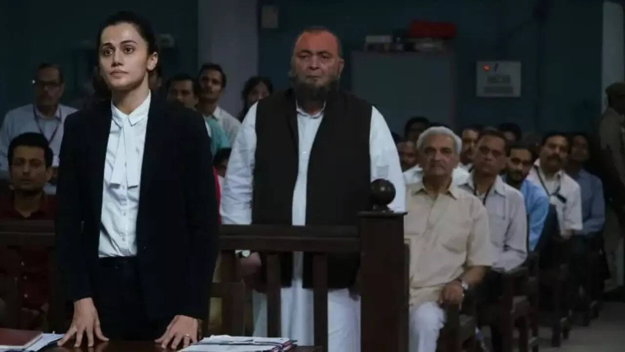 Scene del film Festa della Repubblica (4)