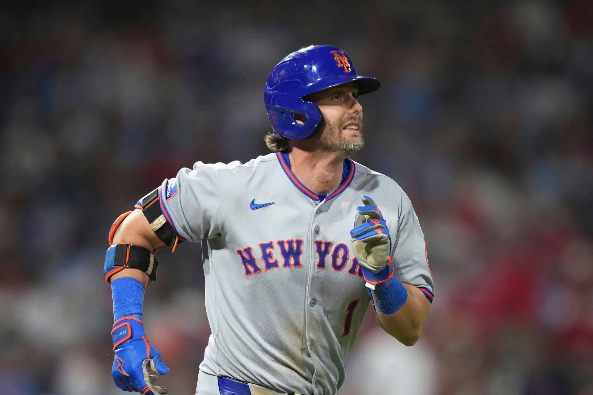 Mets jettison Jeff McNeil in trade to A's following departures of Alonso, Nimmo and Díaz