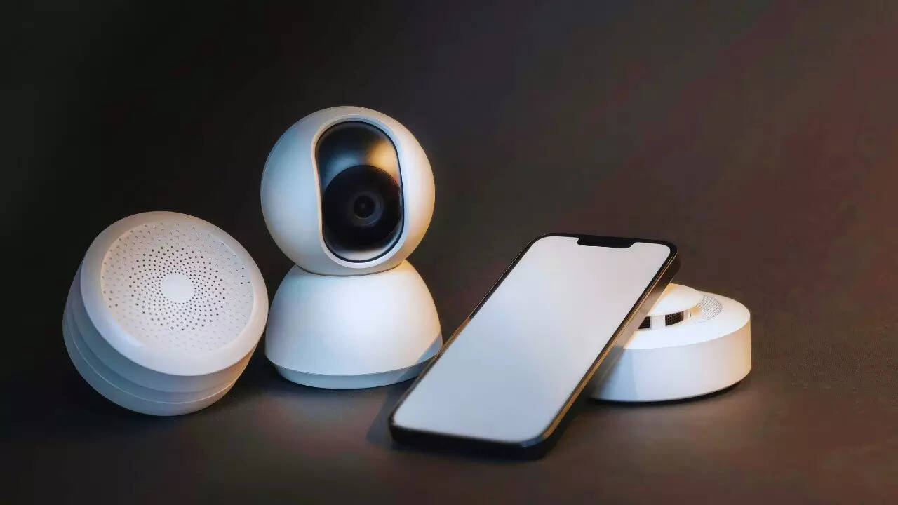 Energy efficiency has become a growing concern driving the popularity of home automation (Canva)