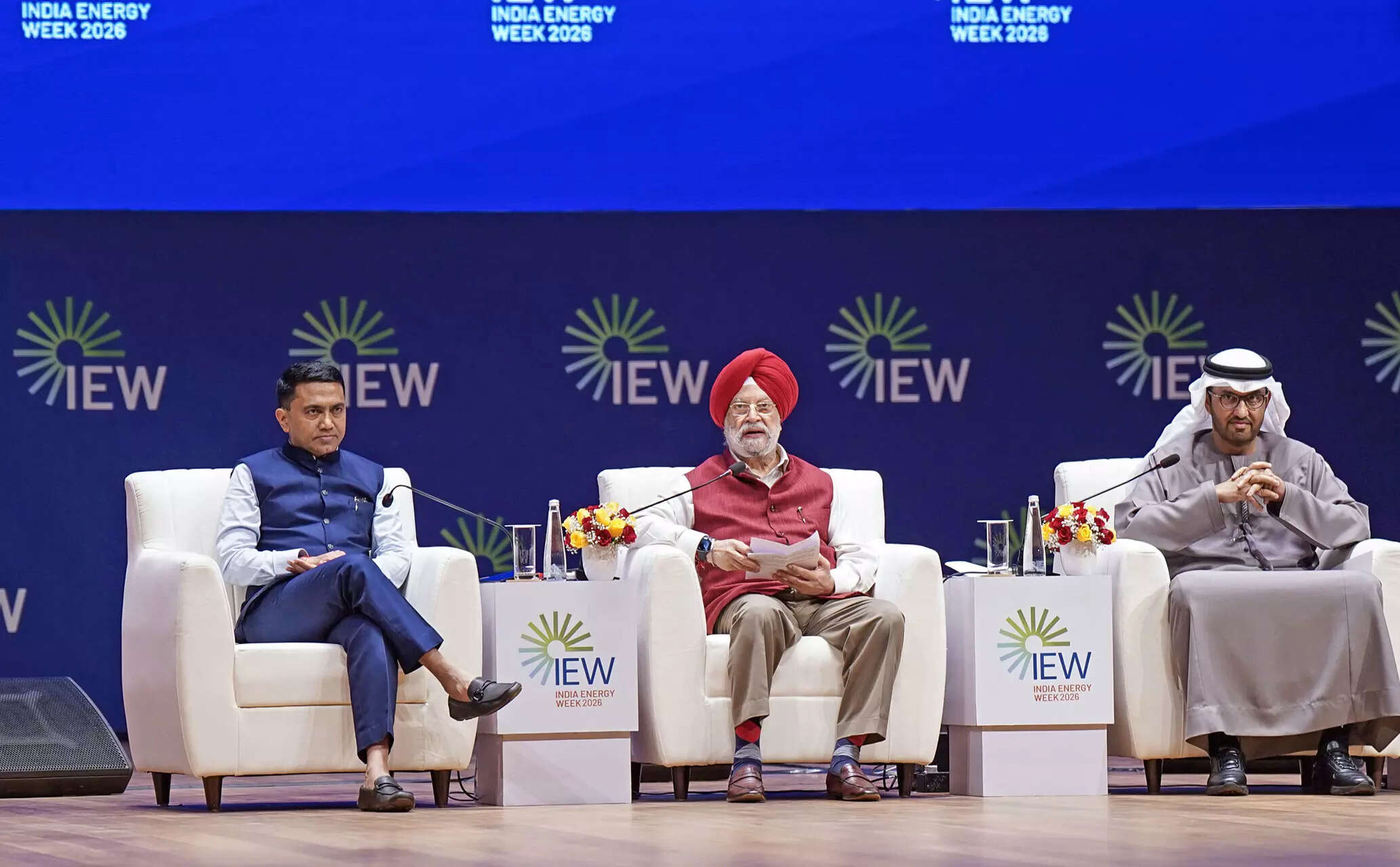 Goa, Jan 27 (ANI): Union Minister Hardeep Singh Puri, with Goa Chief Minister Pr...