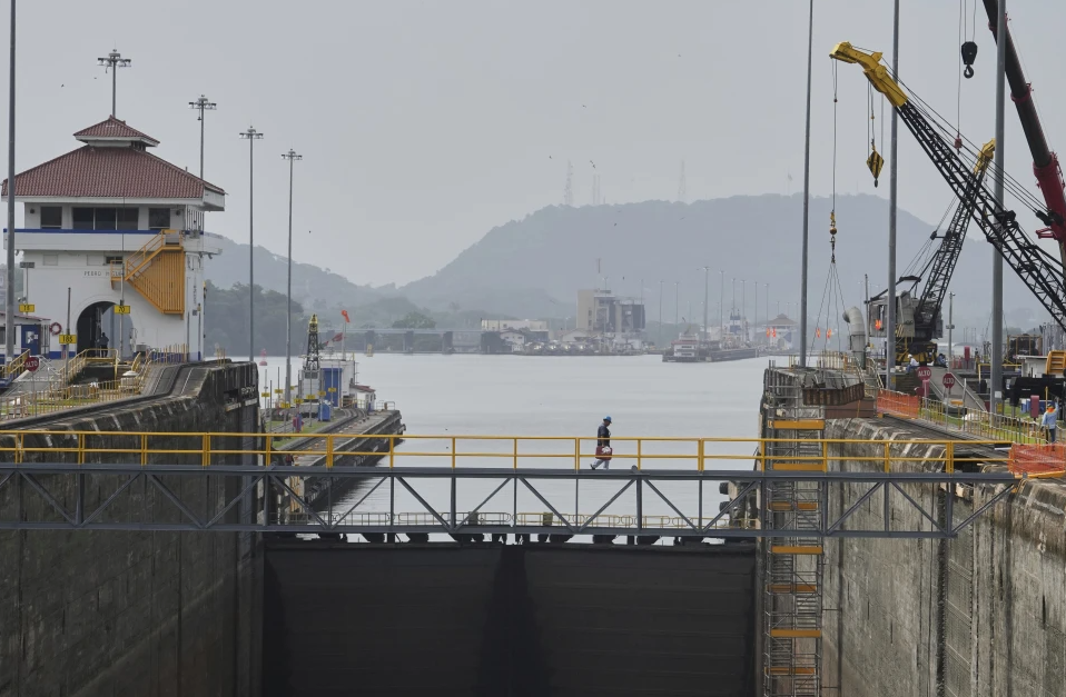 Canal do Panamá (foto AP)