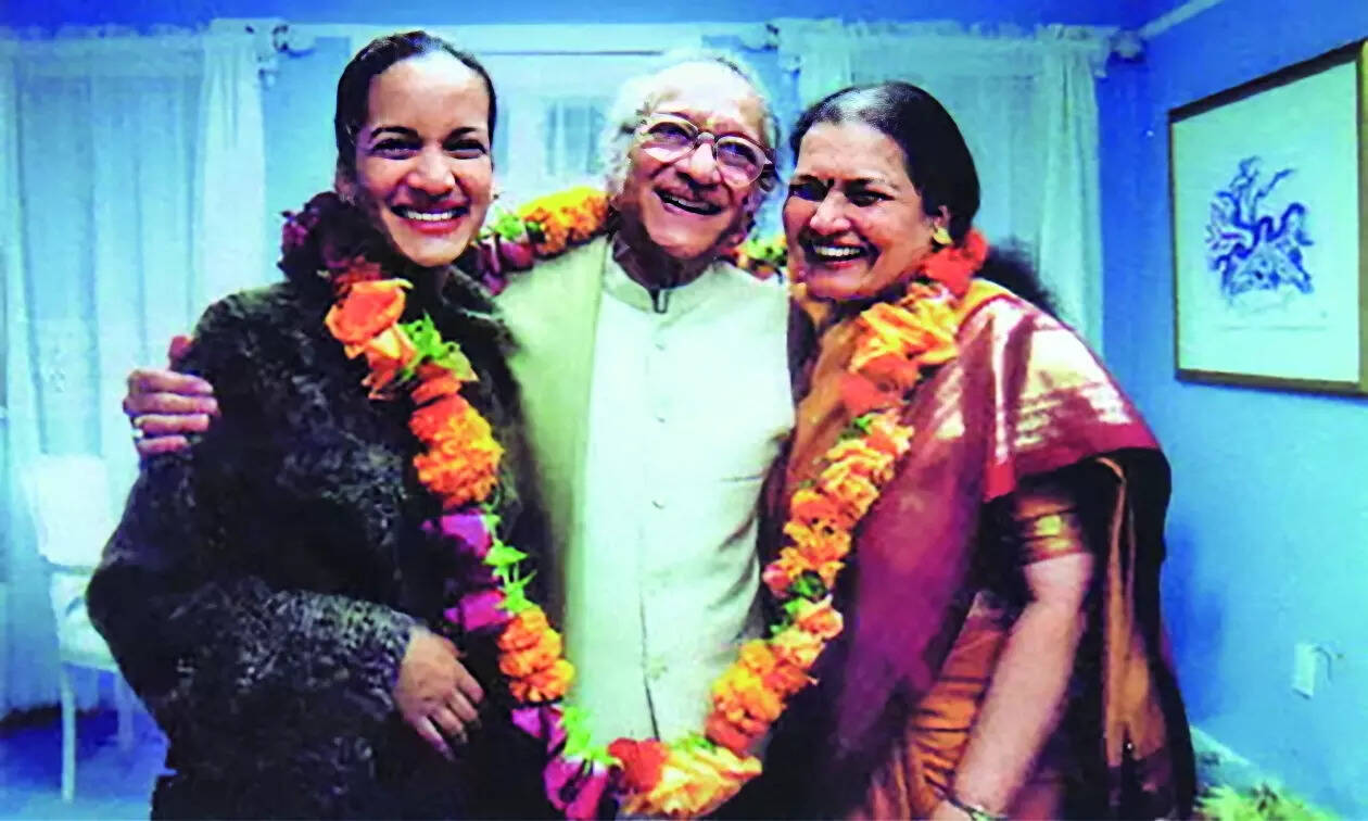 Anoushka with her parents