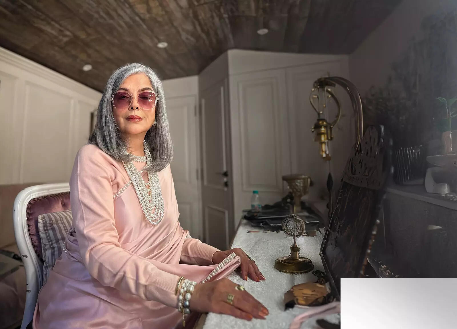 P3_SS_Zeenat Aman 4