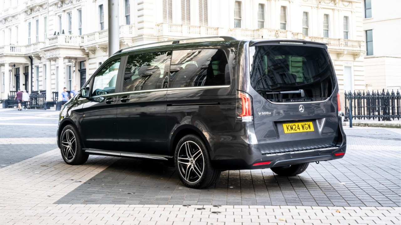 Mercedes-Benz V-Class rear