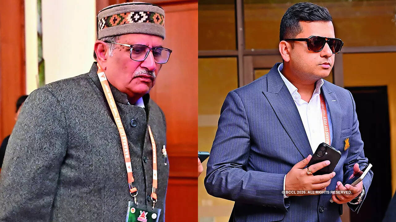 (L) Ashok Kapoor (R) Dhawal Prakash