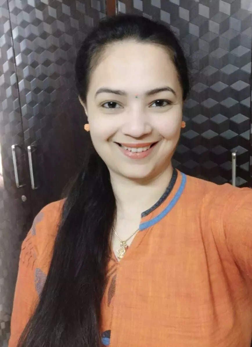 Century Saras- Padmashree- 76 kb