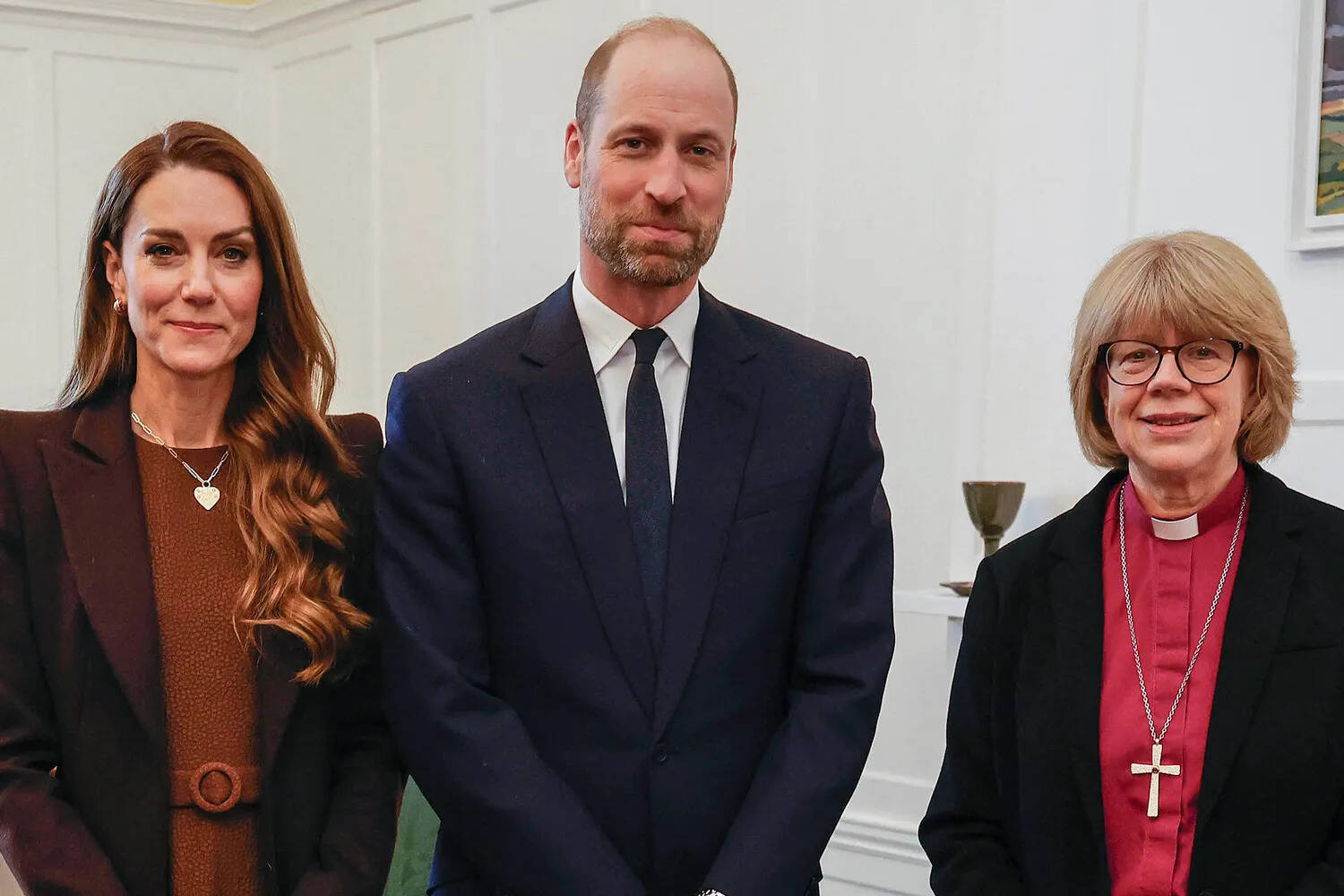 இளவரசி-கேத்தரின்-கேட்-மிடில்டன்-பிரின்ஸ்-வில்லியம்-சாரா-முல்லல்லி-லம்பேத்-அரண்மனை-2526-4563cf478a894bec8add8d0a8eae761f.