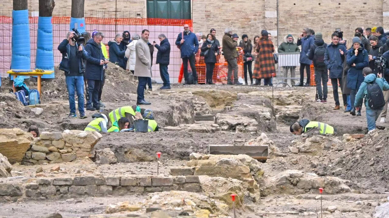 A 2,000-year-old mystery solved: Archaeologists find Vitruvius’ lost basilica in Italy