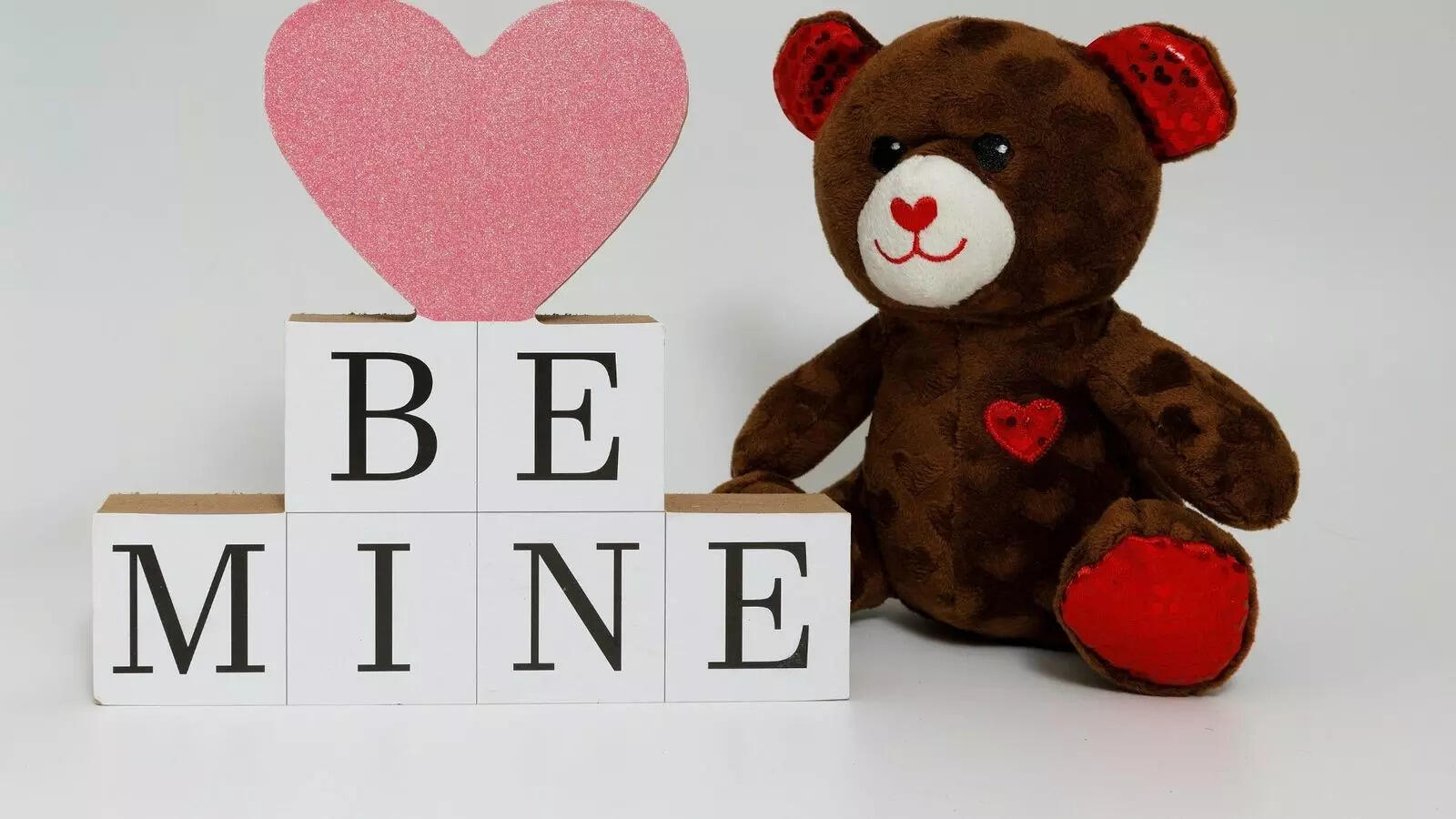  Top 50 Wishes, Messages and Quotes for Your Special Someone