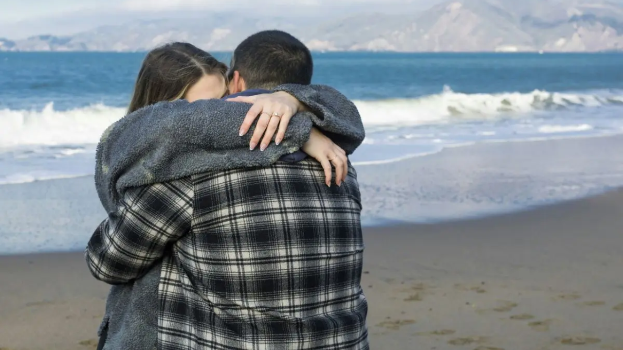 Happy Hug Day 2026: Heartfelt Wishes