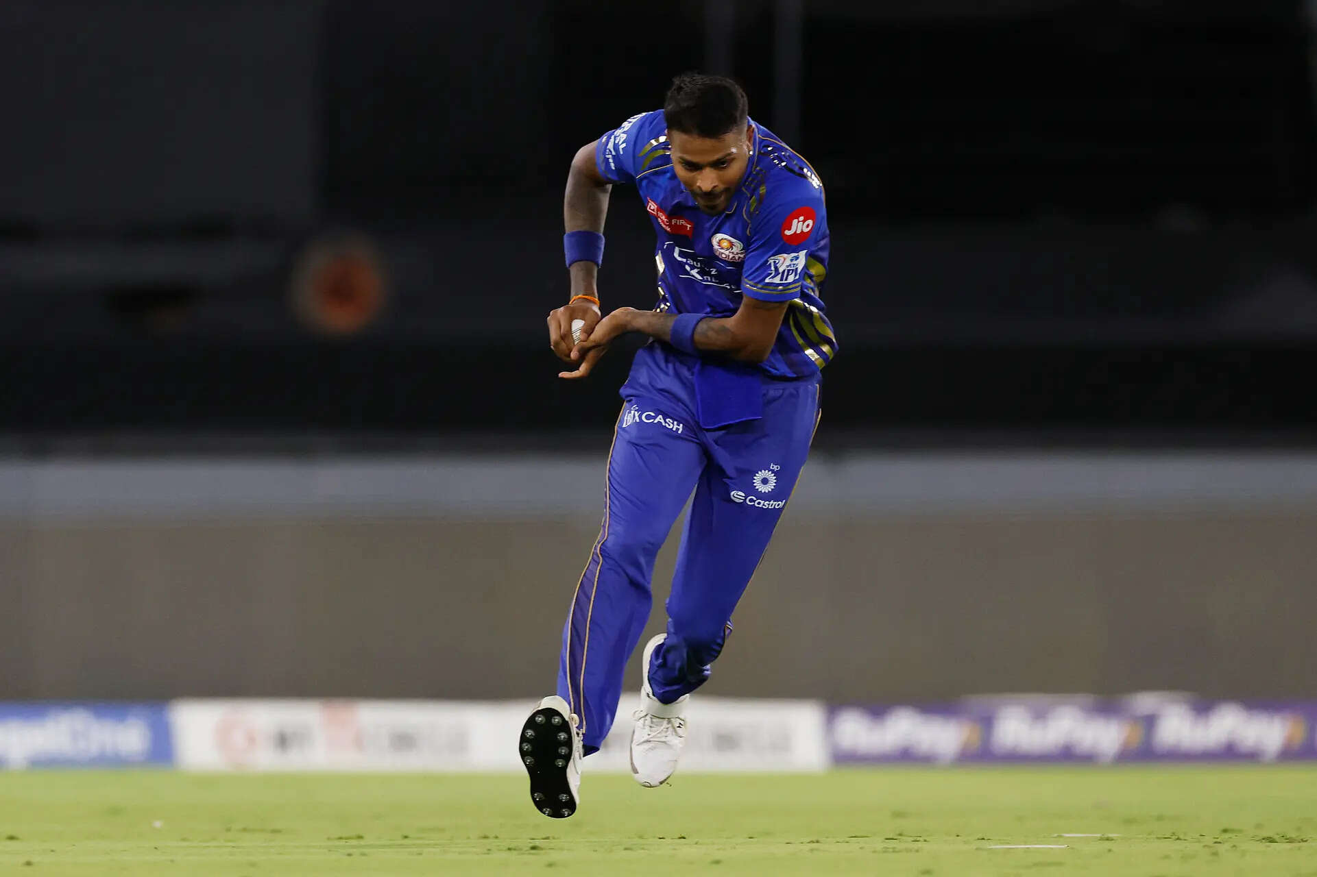 2025 IPL: Qualifier 2 - Punjab Kings v Mumbai Indians