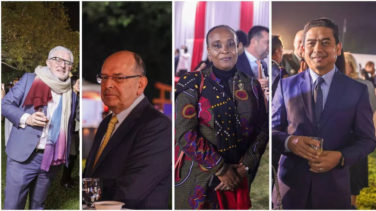 (L-R) Kevin Kelly, Irish ambassador, Javier Paulinich, Peruvian ambassador, Jacqueline Mukangira, ambassador of Rwanda, Dato' Muzafar Shah Mustafa, ambassador of Malaysia