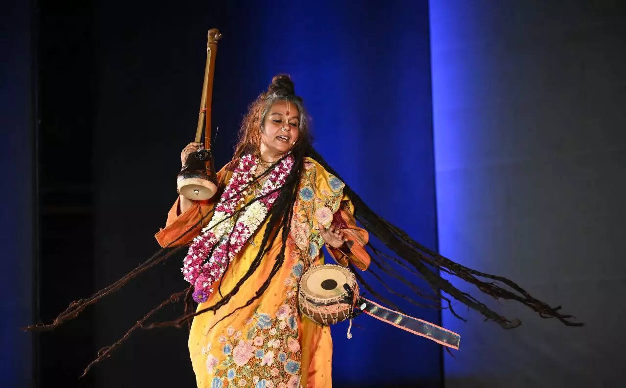 Parvathy Baul (10)