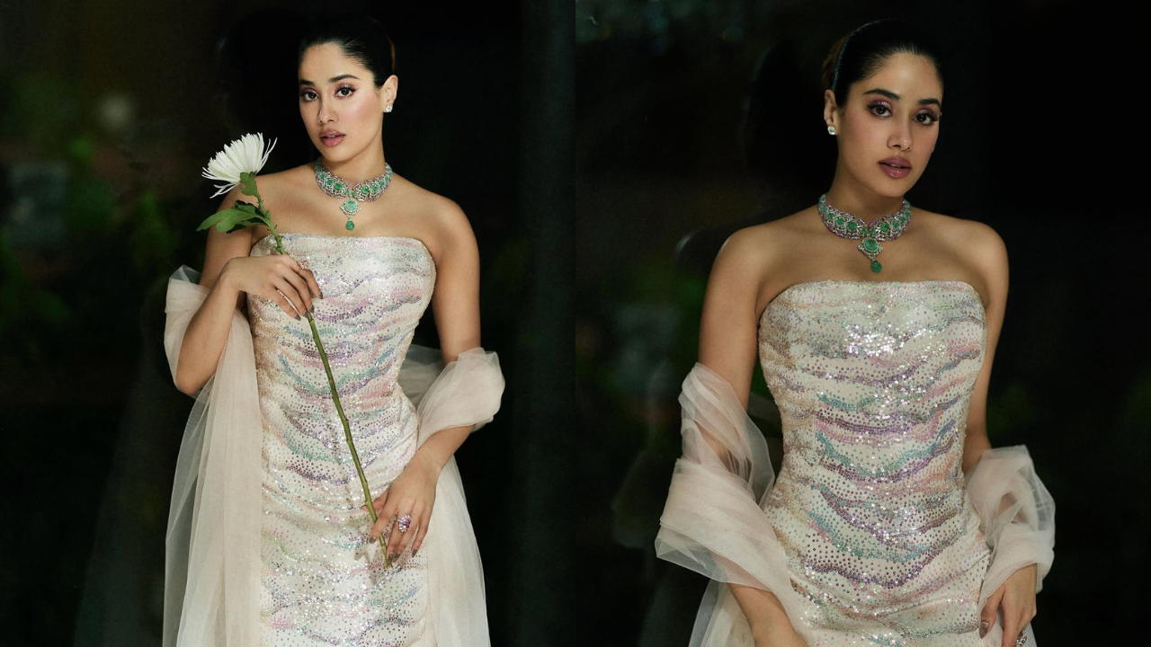 (Image Credits: Instagram) Janhvi Kapoor Glows Like a Constellation