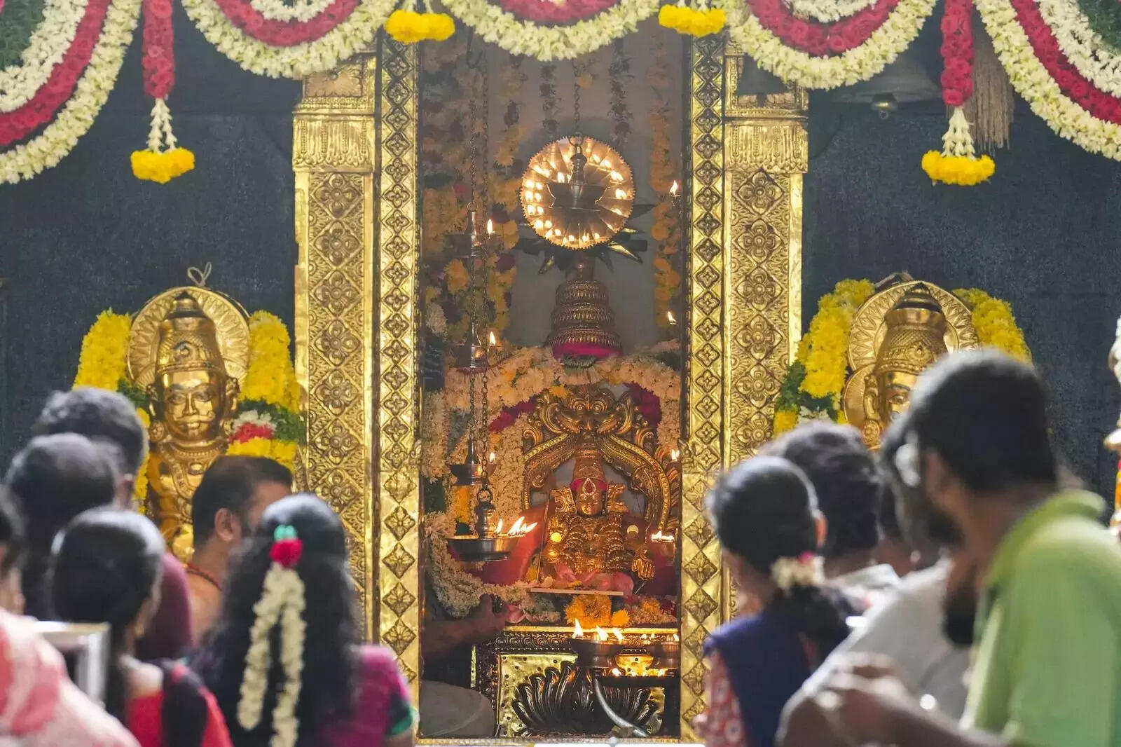 Chennai_ Devotees offer prayers at a temple on the first day of the Tamil month ... (2).