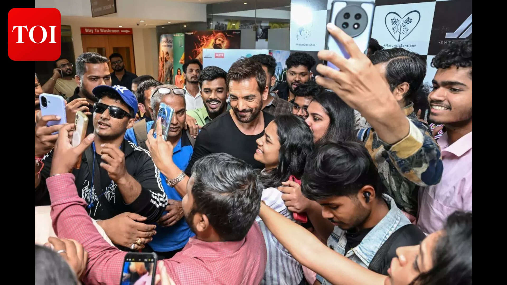 JohnAbraham_OSLOmovie_27