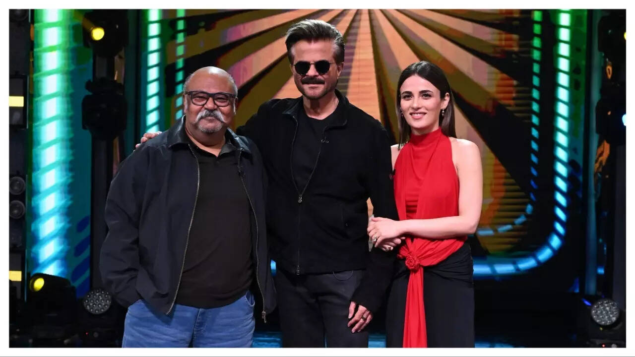 Saurabh Shukla, Anil Kapoor and Radhikka Madan on the set Indian Idol