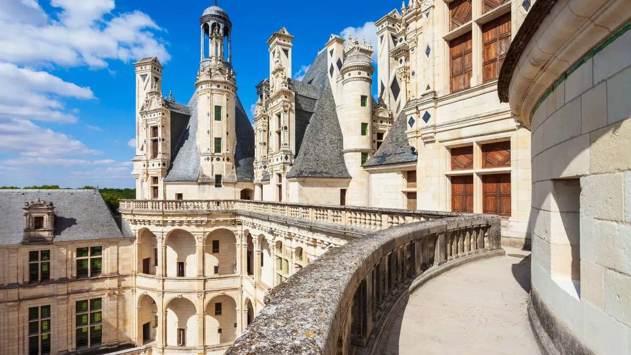 Canva Château de Chambord