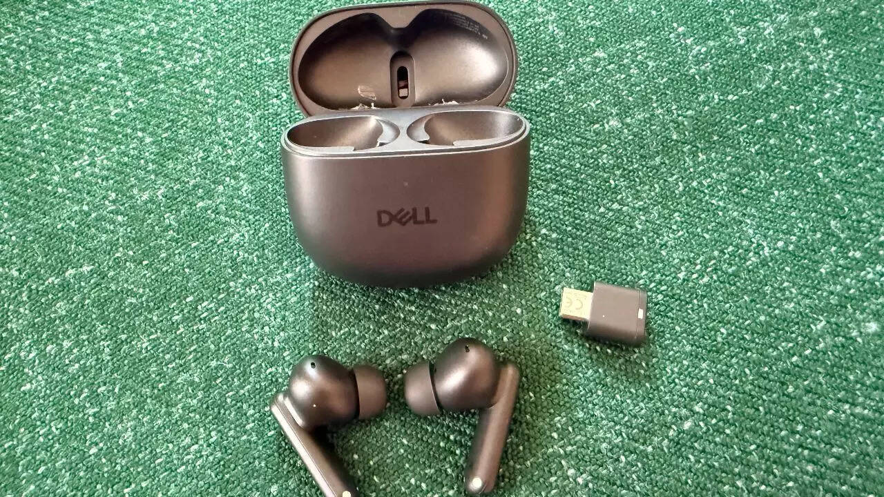 Dell Pro Plus Earbuds (EB525) design