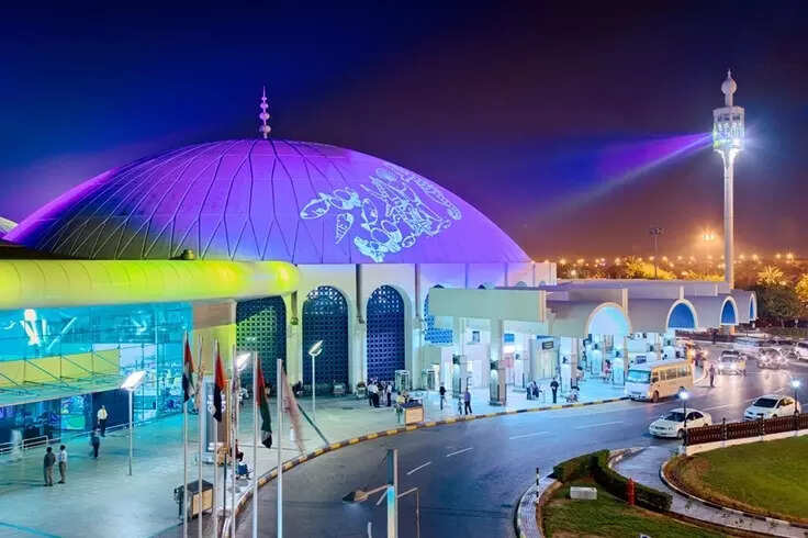 Sharjah Airport Chaos: Is Your Flight Safe Amidst UAE Airspace Restrictions?