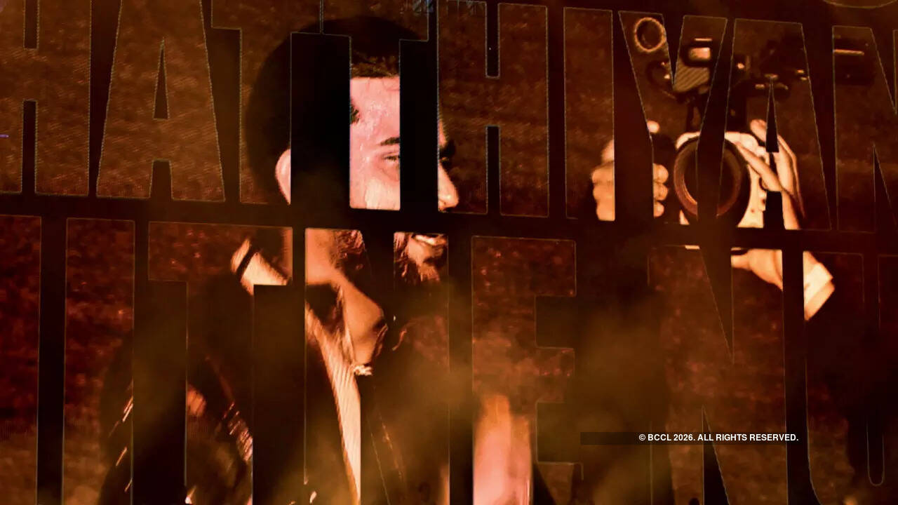 Karan Aujla performed crowd favourites including For A Reason, HIM,  Boyfriend, Mexico, On Top and Bachke Bachke