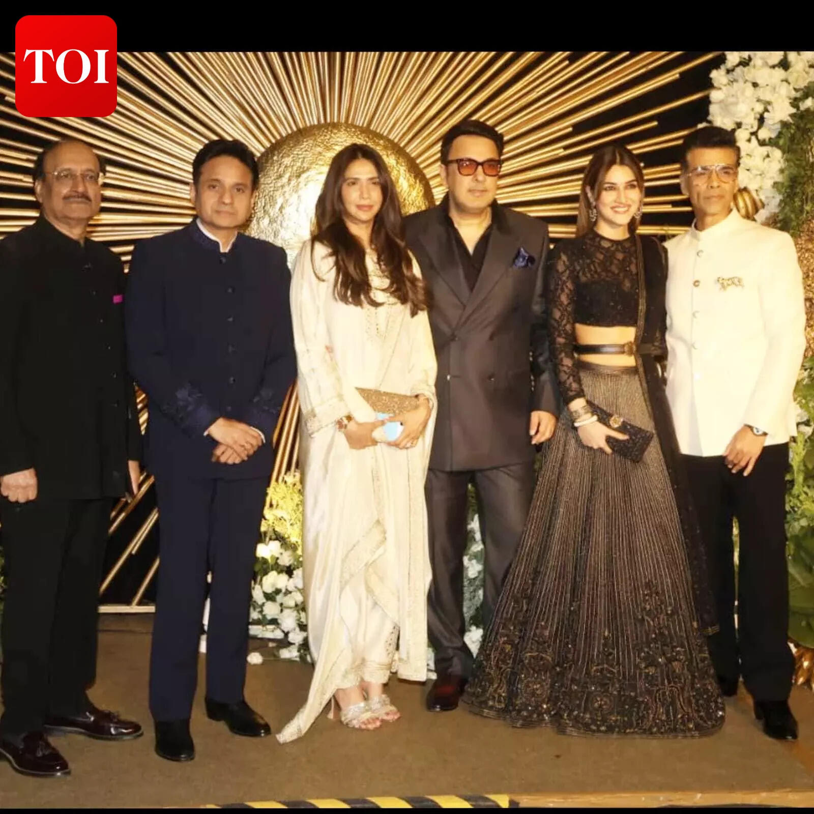 Rashmika Mandanna-Vijay Deverakonda wedding reception: Allu Arjun, Ram Charan, Chiranjeevi, Nagarjuna, Karan Johar, Namrata attend | Telugu Movie News 8 a145821b-9ec6-4300-a9f1-694d220ba431