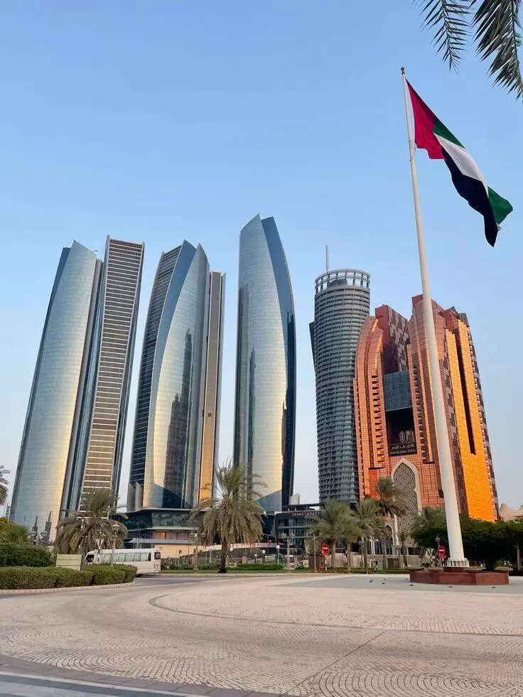 Nel mezzo delle tensioni Iran-USA-Israele, gli Emirati Arabi Uniti respingono l'articolo di Bloomberg